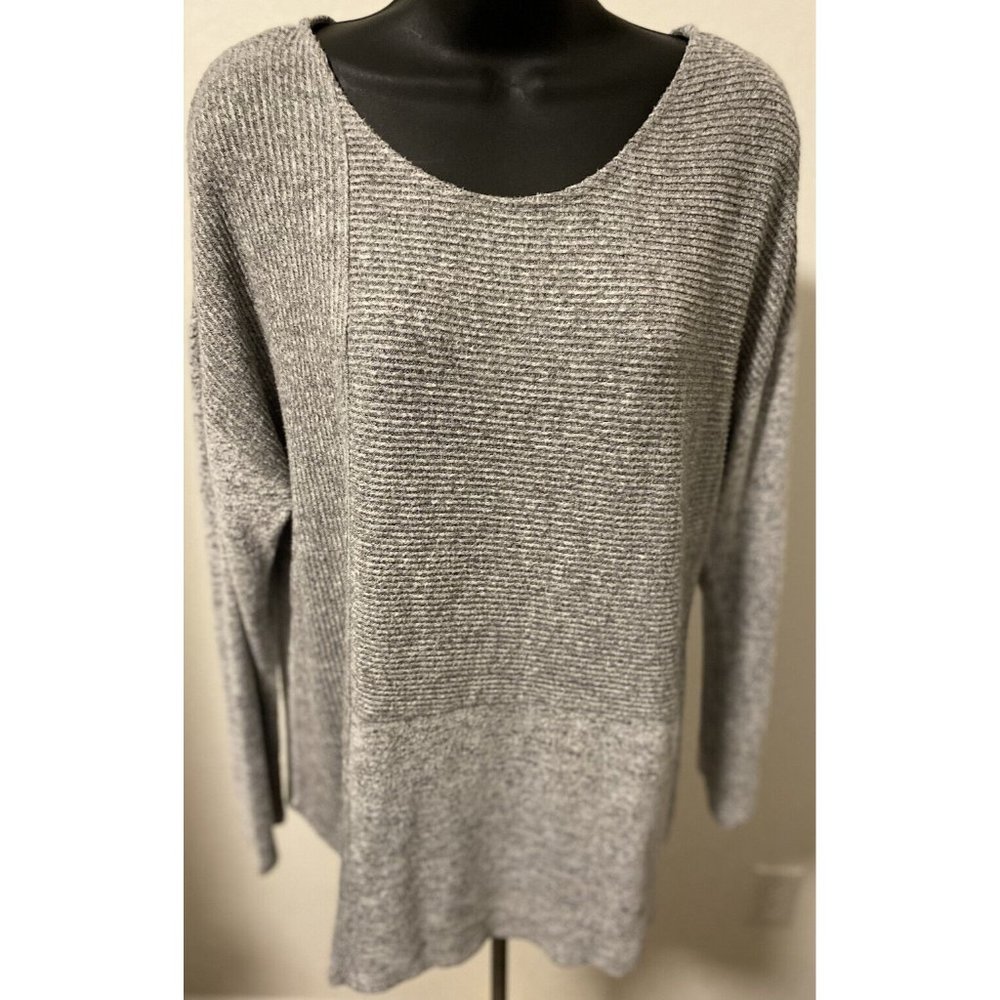 One Park Ave Womens Size XL  Light Weight Sweater Top  Gray Stripes Burnout
